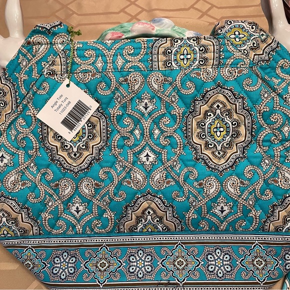 Totally Turquoise Angled Tote by Vera Bradley, NWT - Picture 2 of 7